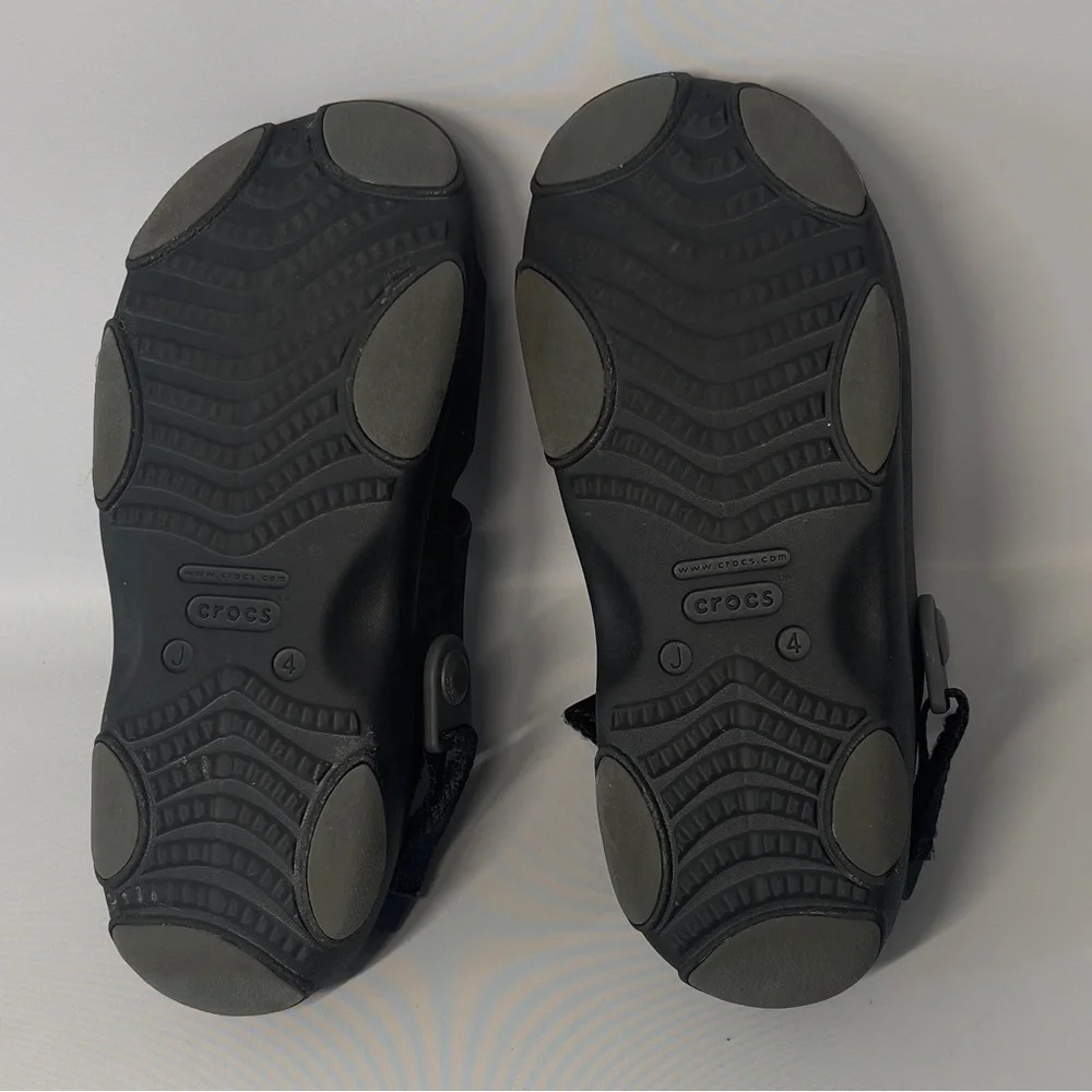 CROCS Boys Size 4 Slip On Black Summer Outdoor Water Shoe